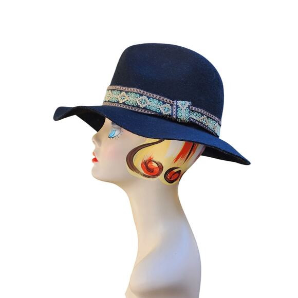 Peter Grimm True Character Black Southwestern Boho Wool Felt Floppy Hat - Picture 6 of 11